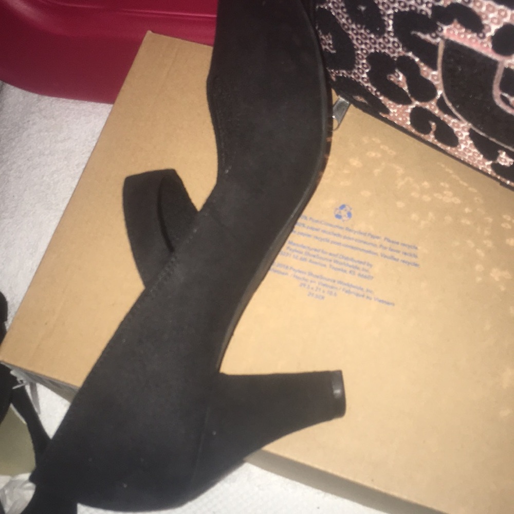 🌹🌹 gorgeous NWT Black beauty Kim size 8 1/2 - Picture 4 of 5